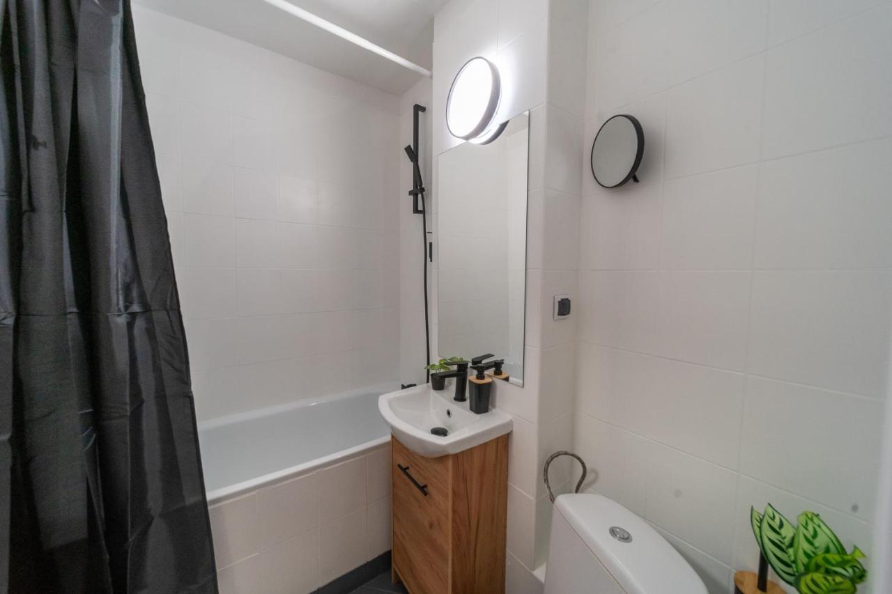 Metro Lux Home Apartment 华沙 外观 照片