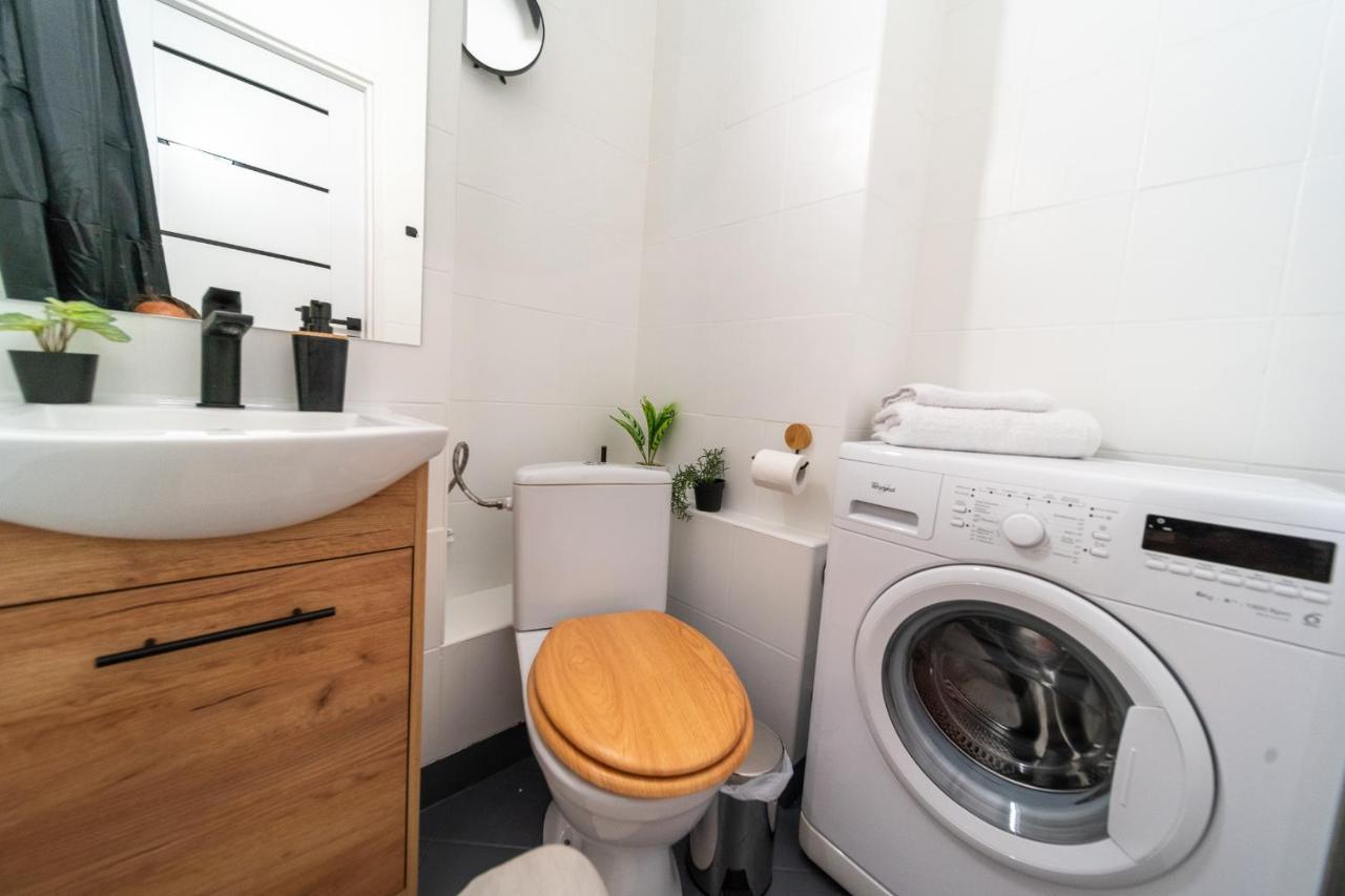 Metro Lux Home Apartment 华沙 外观 照片