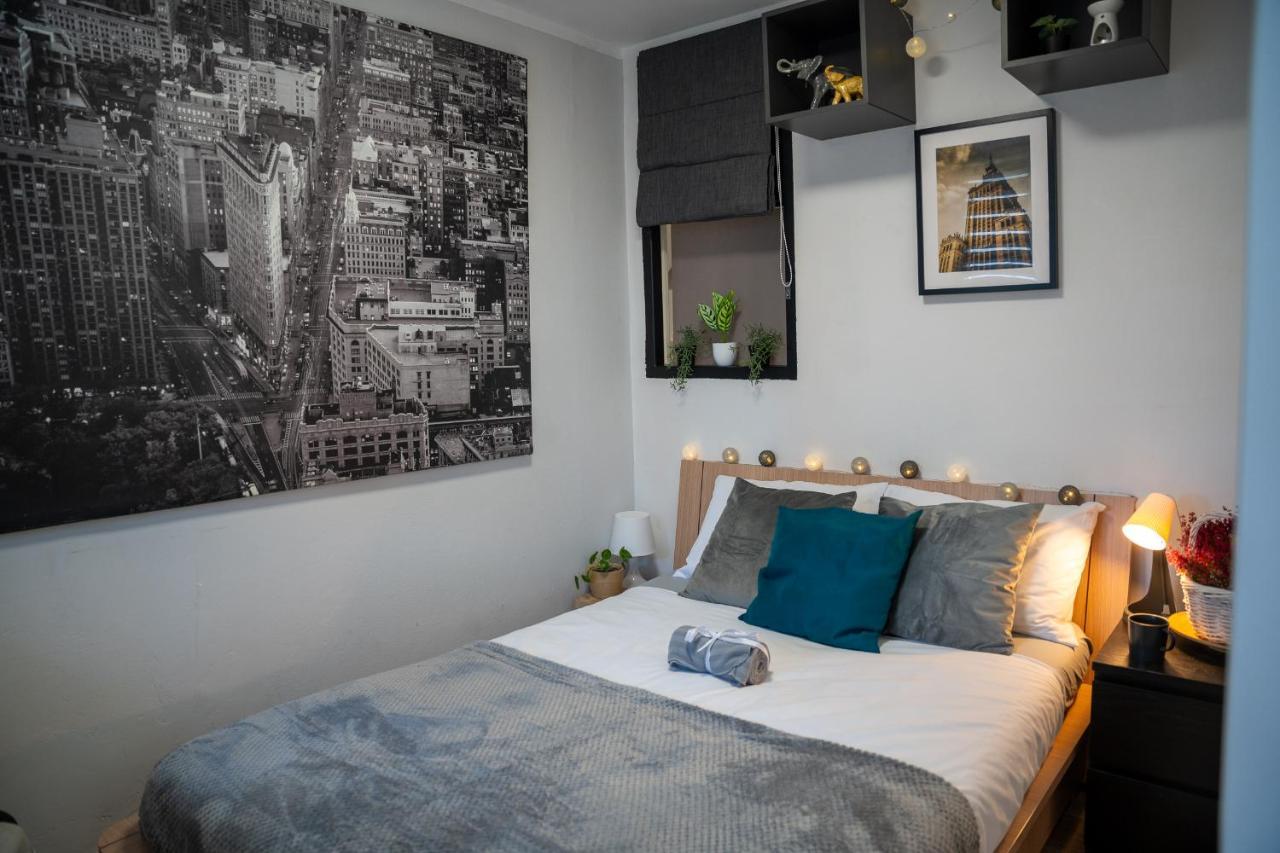 Metro Lux Home Apartment 华沙 外观 照片