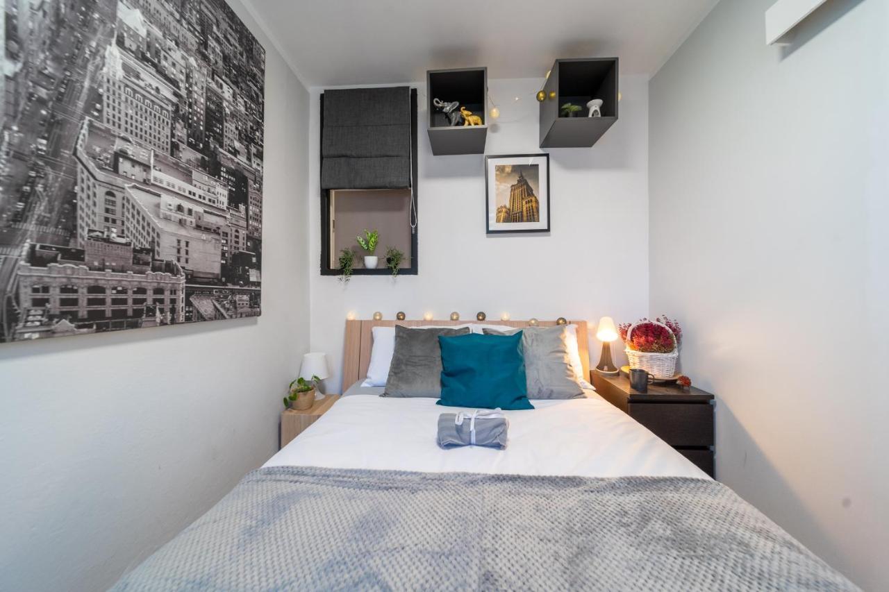 Metro Lux Home Apartment 华沙 外观 照片