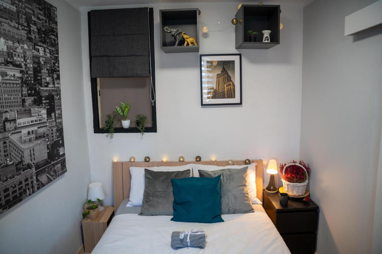 Metro Lux Home Apartment 华沙 外观 照片
